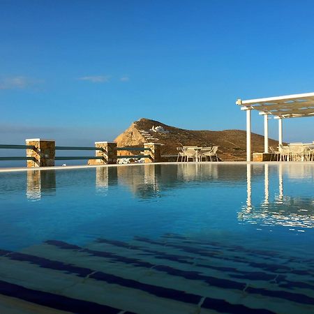 Aeri Aparthotel Folegandros Town Exterior photo