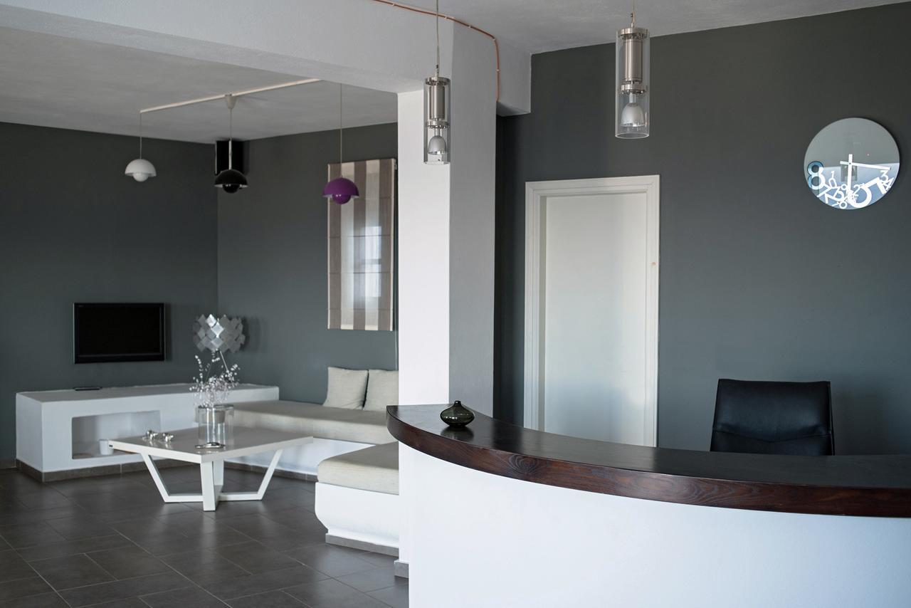 Aeri Aparthotel Folegandros Town Exterior photo
